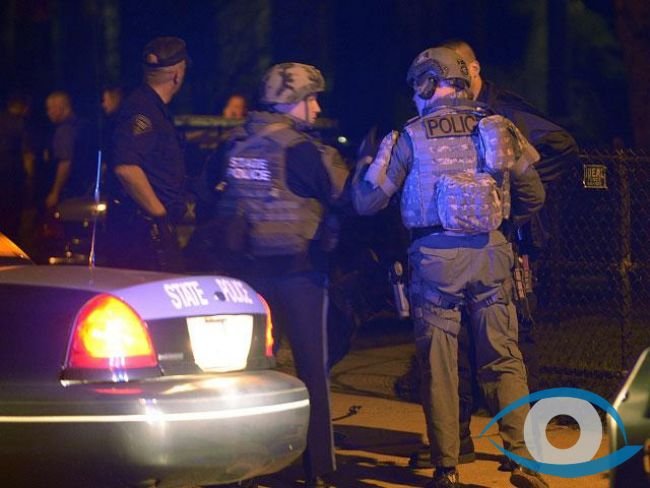 La polic�a mata a un sospechoso del atentado de Boston y persigue a otro