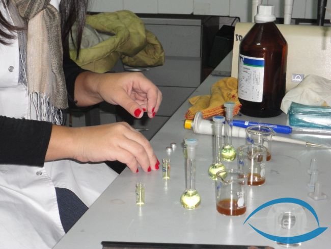 SENAD frustra envi� de coca�na mezclada con esencia de naranja a Portugal